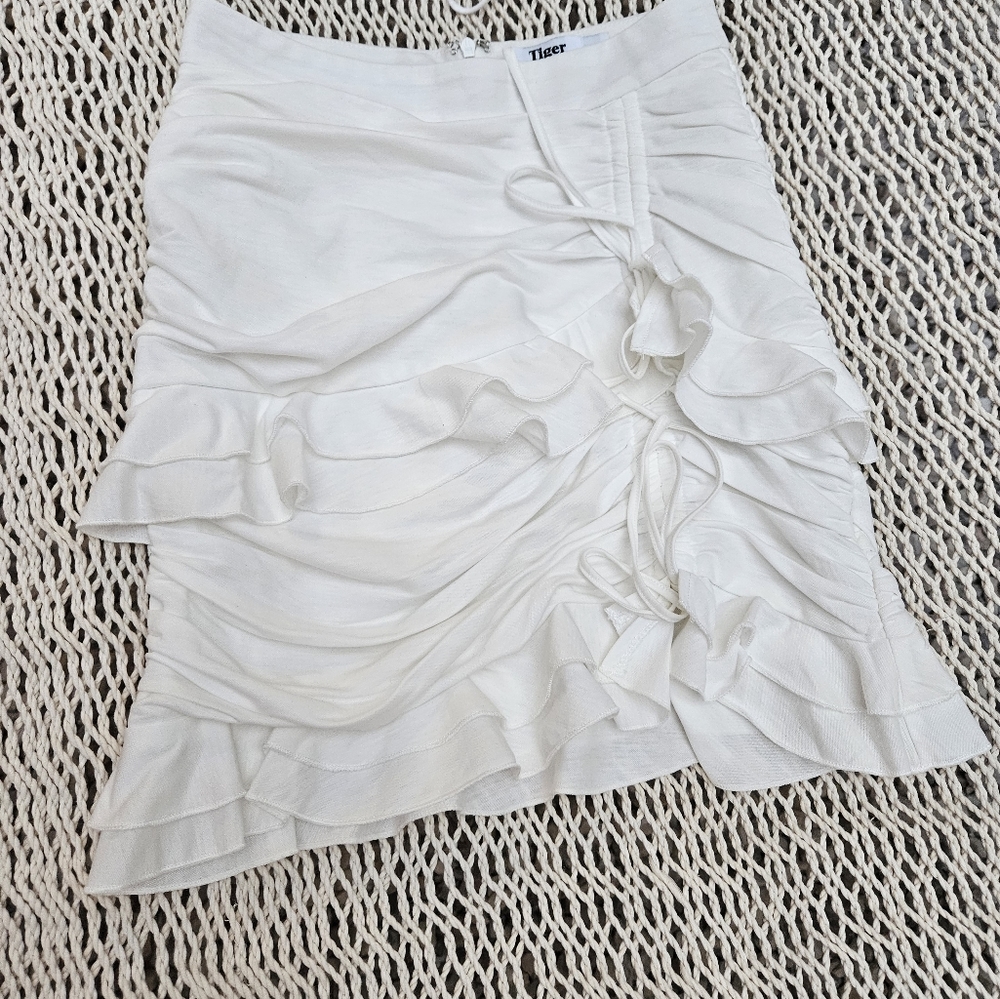 Two piece set - Picture 2 of 5